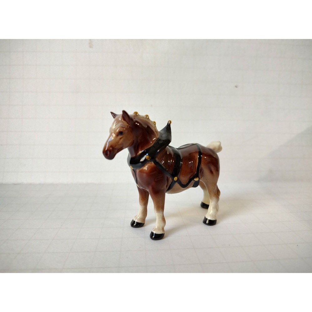 Vintage Hagen Renaker horse figurine miniature draft horse‎ harness bay